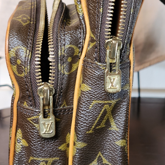 Louis Vuitton Amazone Brown Monogram Bag - Picture 8 of 17